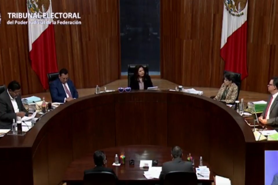 Con 3 votos a favor y 2 en contra, el TEPJF ordenó al Comité Evaluador del Poder Judicial reactivar la selección de candidatos a elección.