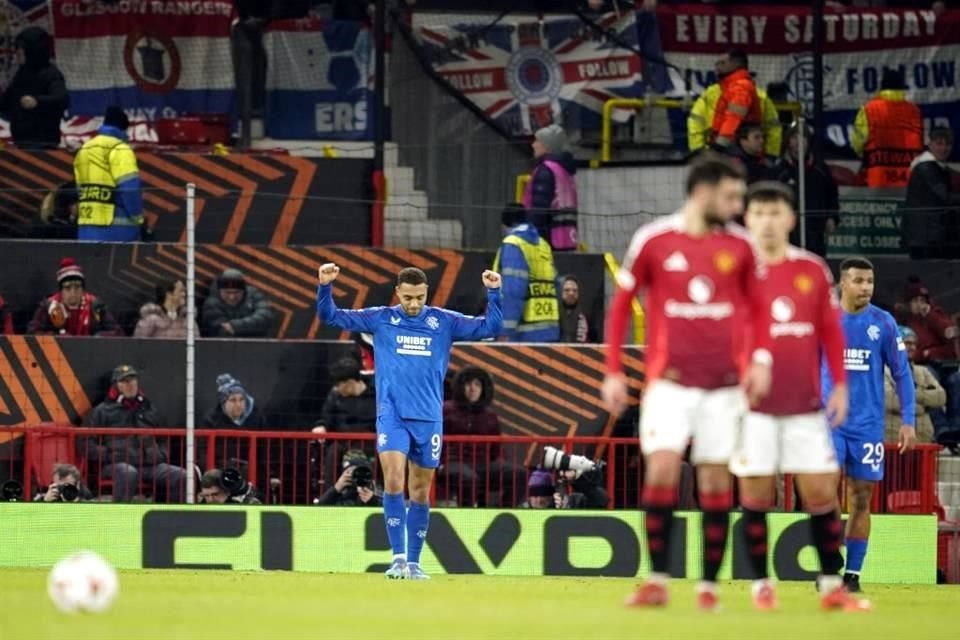 Los Red Devils estuvieron muy cerca de vivir otro penoso episodio en Old Trafford.