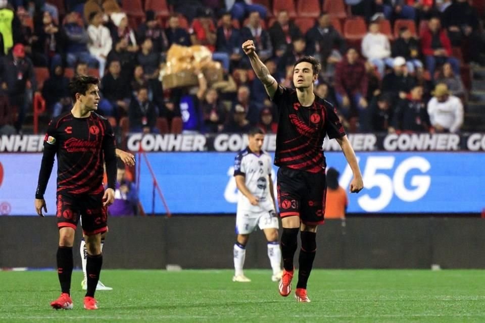 Unai Bilbao anotó el primer gol para Xolos.