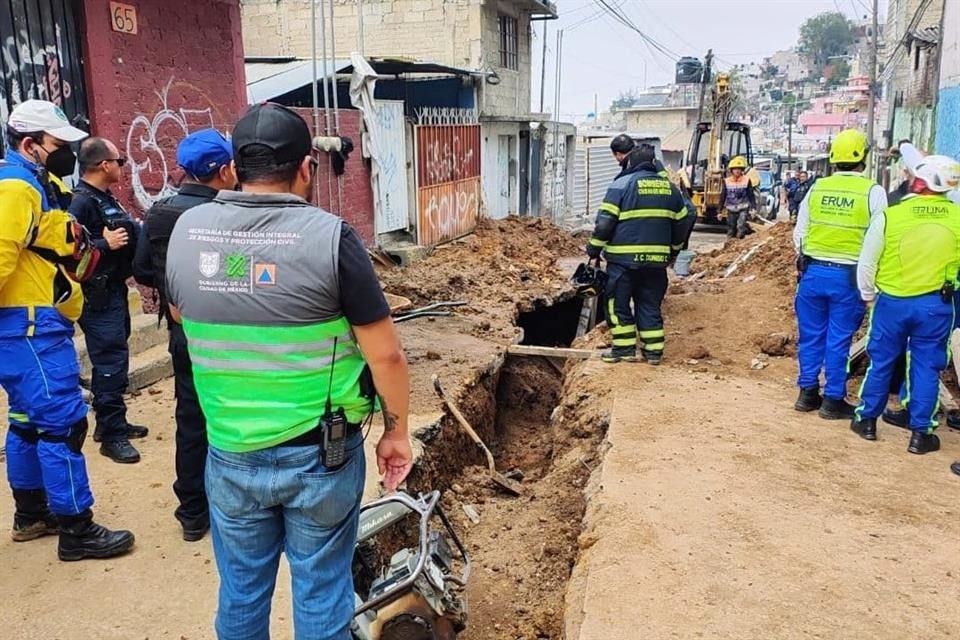 Las víctimas tenían 34 y 25 años de edad quienes realizaban labores de excavación para instalar drenaje en las colonias.