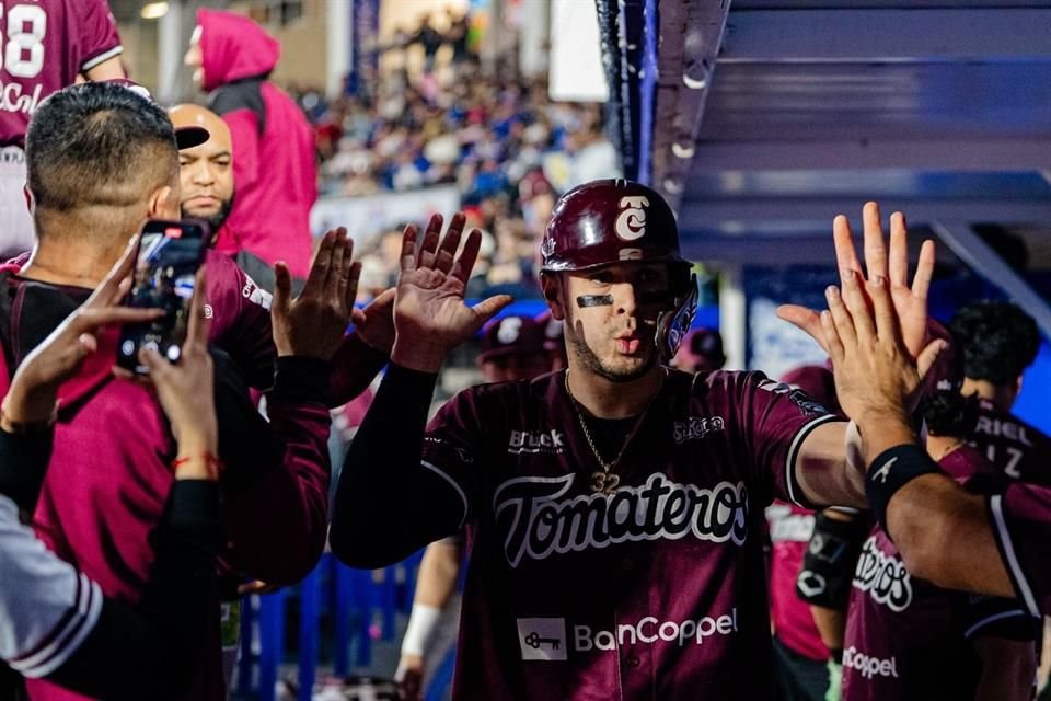 Los Tomateros de Culiacán aguantaron y se llevaron el cuarto juego de la Serie Final de la LMP.