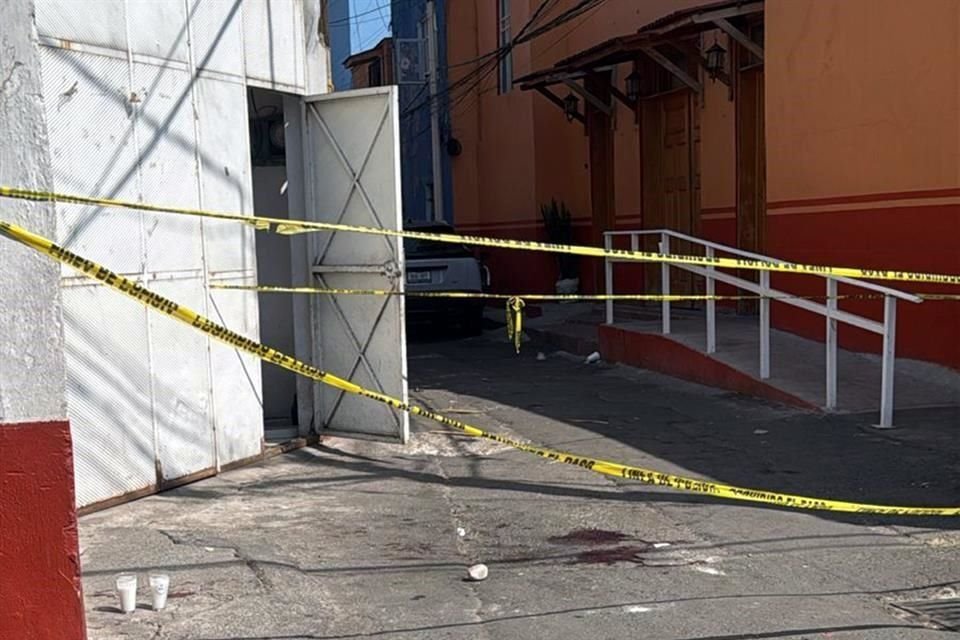 Dos hombres fueron apuñalados durante una riña en la Colonia La Preciosa, en la Alcaldía Azcapotzalco.