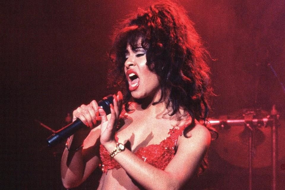 La familia de Selena y el viudo de la cantante, Chris Pérez, presentaron en Sundance un documental sobre la 'Reina del Tex Mex'.