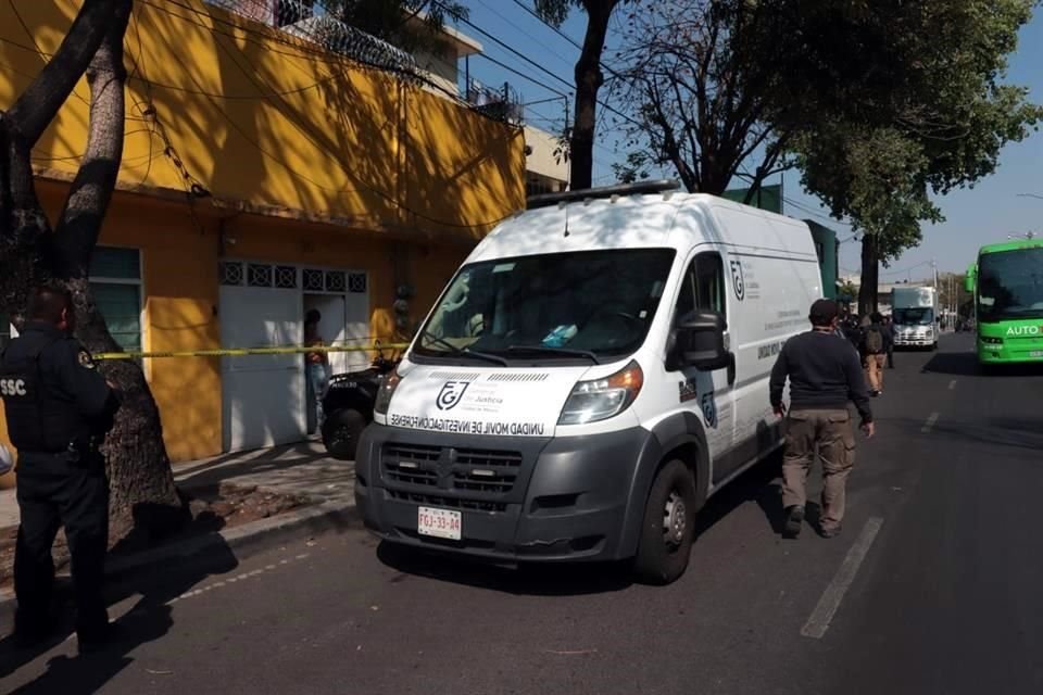 Versiones señalan que el motociclista circulaba a exceso de velocidad antes del choque.