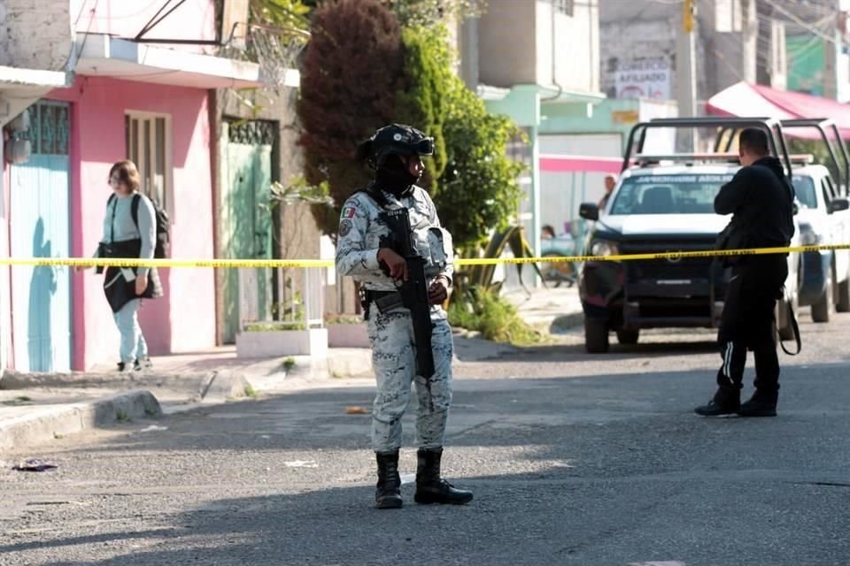 Un cadáver fue hallado dentro de un domicilio en la Colonia Nueva Aragón, en Ecatepec.