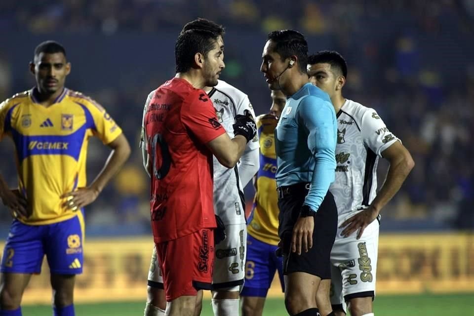 Repasa más de las acciones del primer tiempo en el partido Tigres-Xolos.