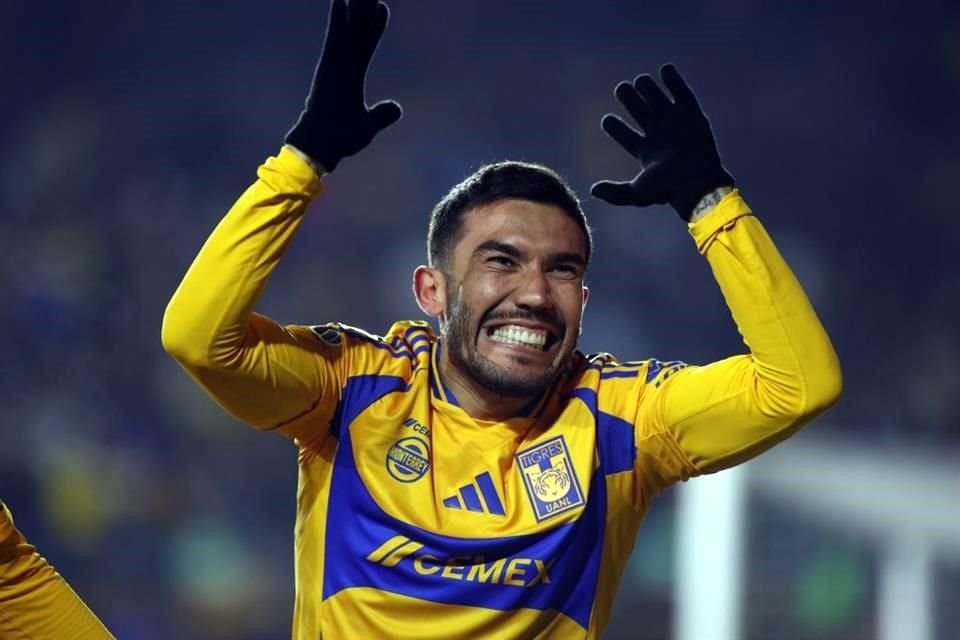 Así celebró Vigón su gol.