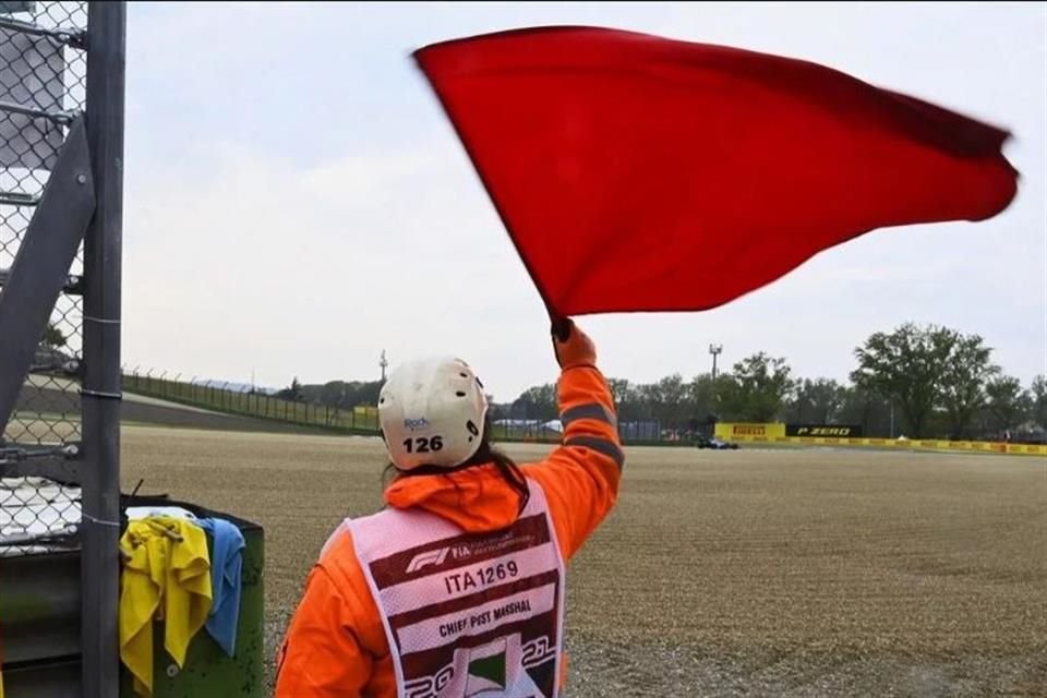 La FIA ya trabaja para la profesionalizar a los comisarios de pista y asignarles una remuneración por su labor, hasta ahora, gratuita.