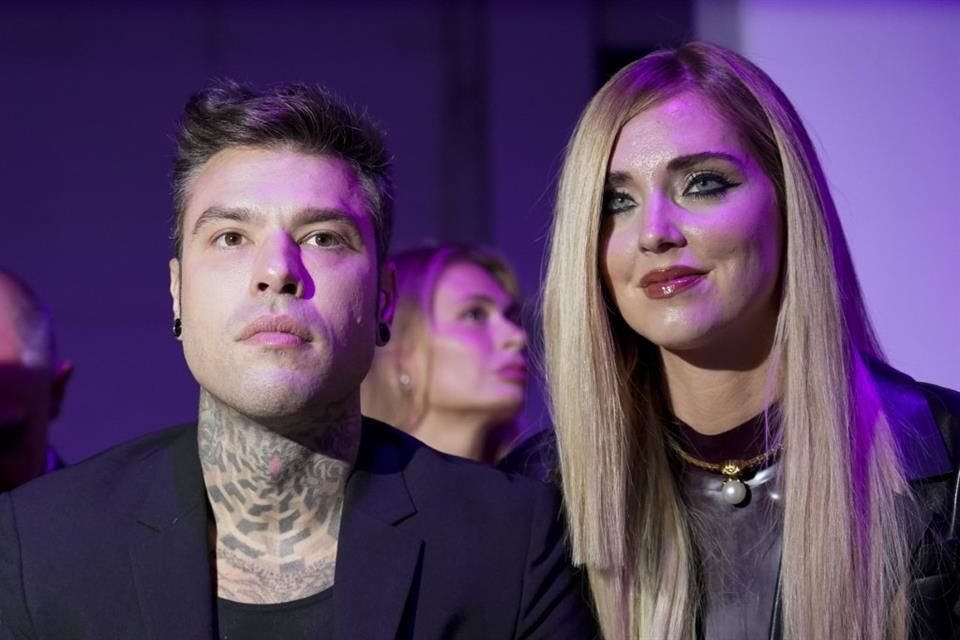 En paralelo, Chaira Ferragni sigue envuelta en una mediática disputa con su ex esposo, el rapero Fedez, con quien tiene dos hijos.