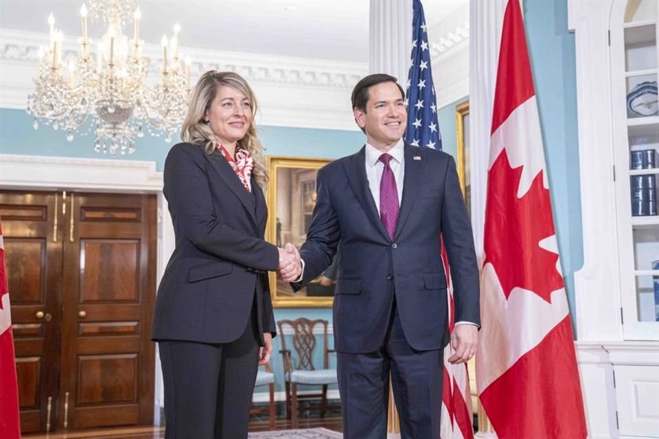 El Secretario de Estado de EU, Marco Rubio, se reunió con la Ministra de Exteriores canadiense, Mélanie Joly.