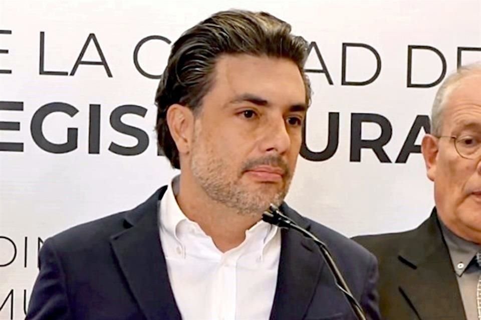 'No se atreven los diputados a definir su votación y no se vale (...) lo único que quieren es patear la iniciativa, una iniciativa ciudadana que llegó al Congreso de la CDMX', señaló Sesma.