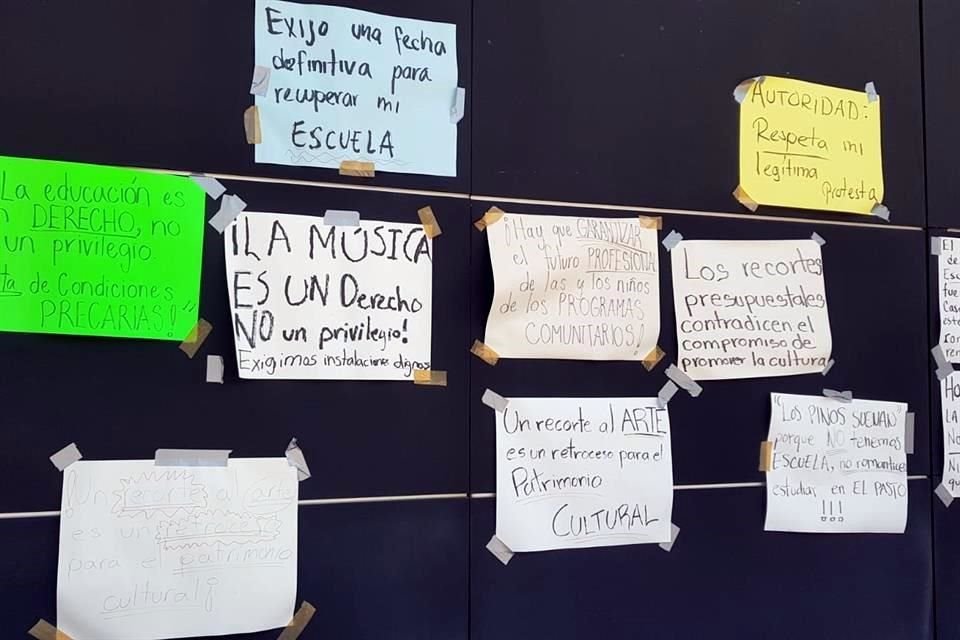 Desde hace más de un año, la Orquesta Escuela Carlos Chávez (OECCh) ha tenido que desplazarse entre diversas sedes temporales.