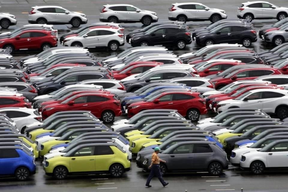 Muchos de los autos fabricados en Estados Unidos contienen muchas piezas fabricadas en el extranjero.