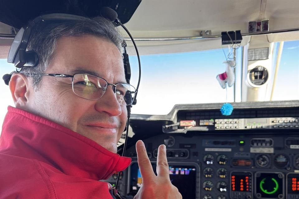 Entre los 6 fallecidos en el accidente de una ambulancia aérea mexicana en Filadelfia están los pilotos Alan Montoya (foto) y Josué Juárez.