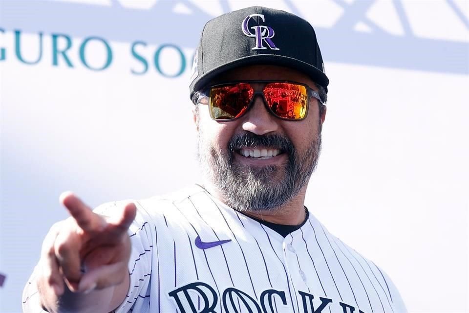 Vinicio Castilla, leyenda de los Rockies de Colorado, le deseó lo mejor a Benjamín Gil y a los Charros de Jalisco en la Serie del Caribe Mexicali 2025.