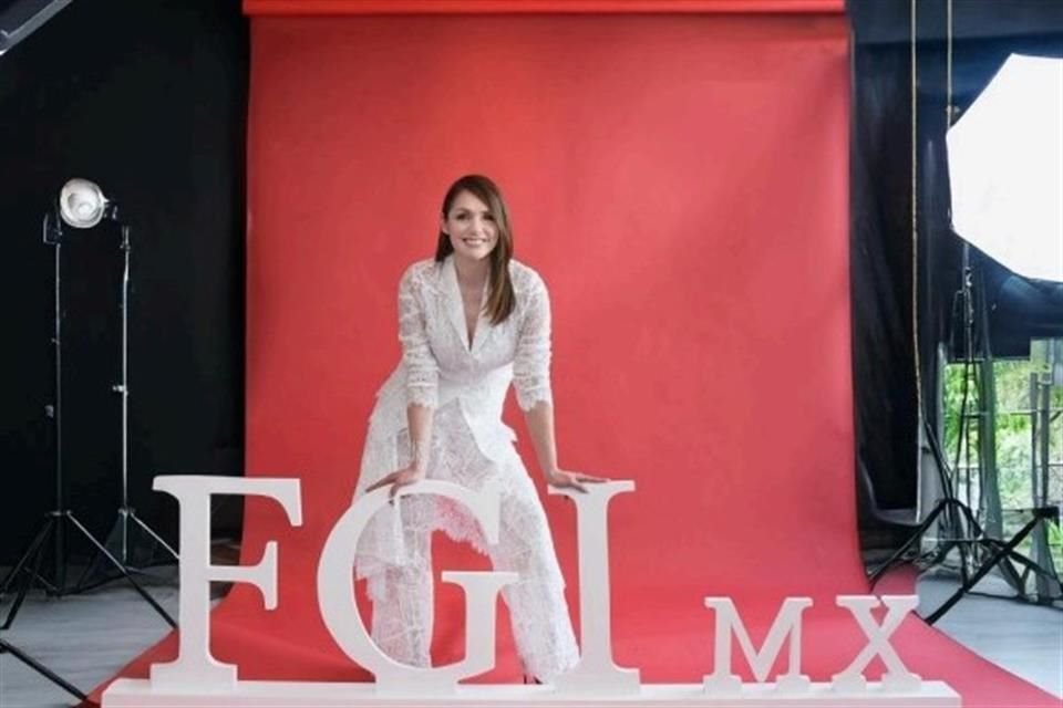 Paola Hinojos asumió la dirección de Fashion Group México, con un evento de transición que celebró su legado e impulso a la moda.