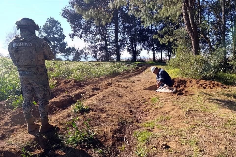 El año pasado inhabilitaron 348 tomas clandestinas de hidrocarburos en Puebla.