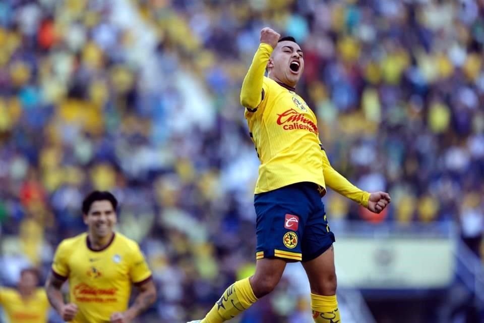 Sánchez marcó el segundo gol del América.