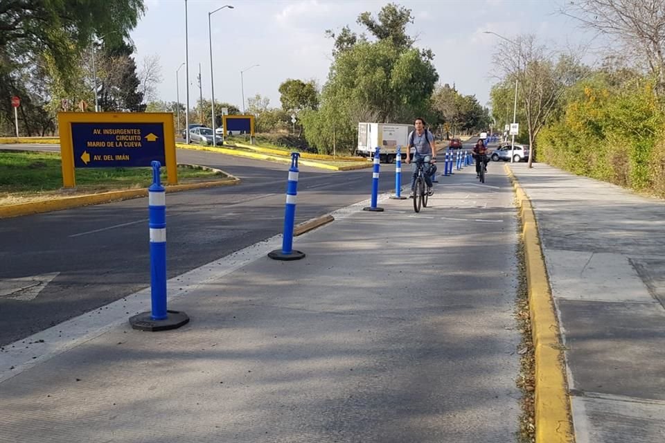 'Es un proyecto inicial, un ciclocarril piloto, con postes, para diseñar una ciclovía moderna', expuso el profesor del Posgrado en Urbanismo en la UNAM, Bernardo Baranda. 