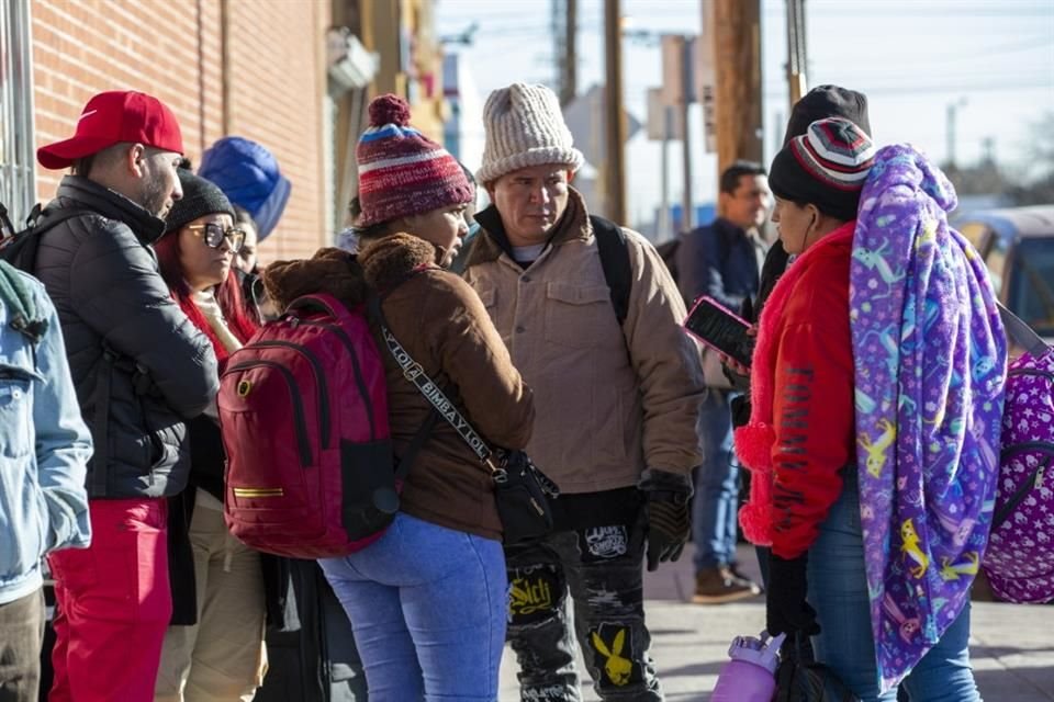 Un grupo de migrantes de Venezuela a su llegada a Estados Unidos, el 20 de enero del 2025.