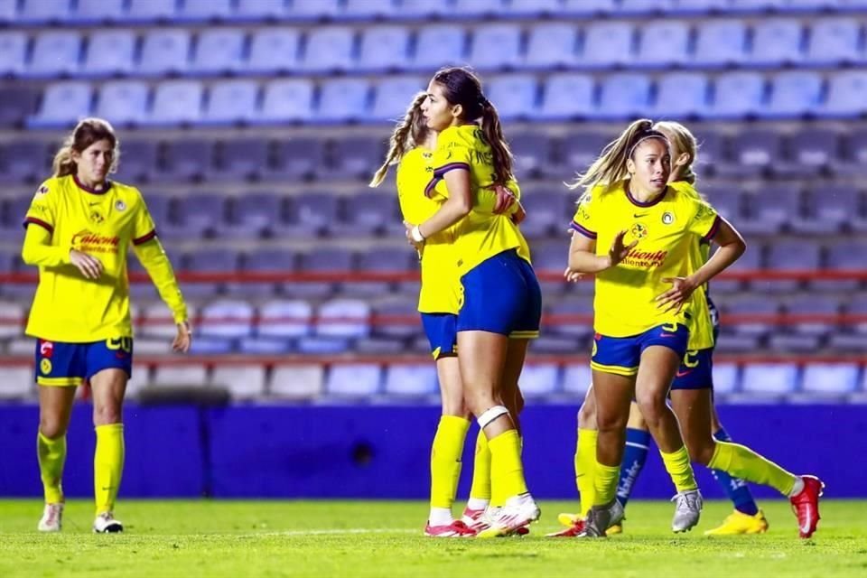 Montse Saldívar le dio vida a las de Coapa con su gol.