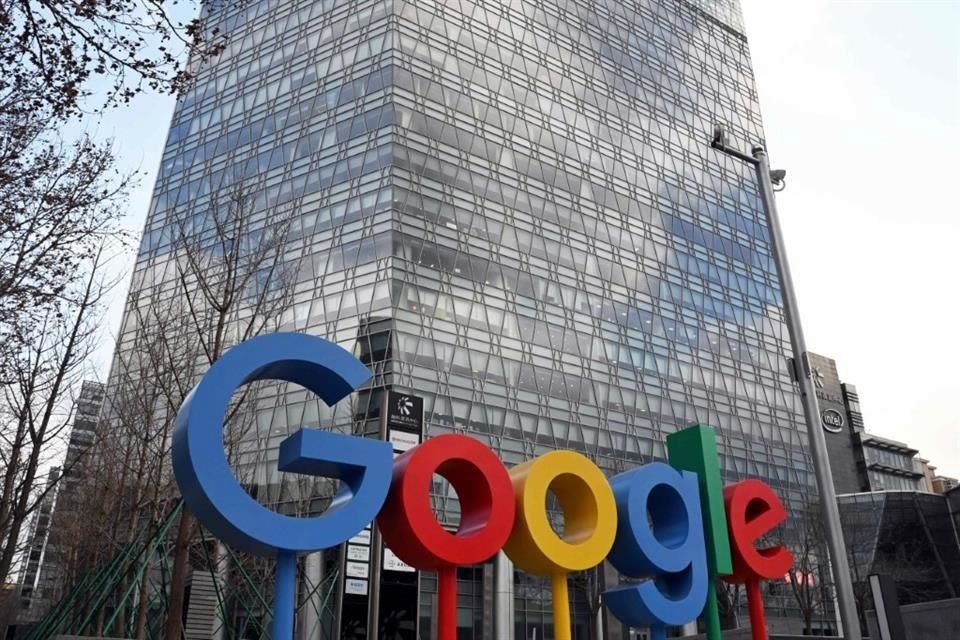 China dijo que investigaría al gigante tecnológico estadounidense Google por violaciones de las leyes antimonopolio después de que Washington impusiera gravámenes del 10 por ciento a los productos chinos. 