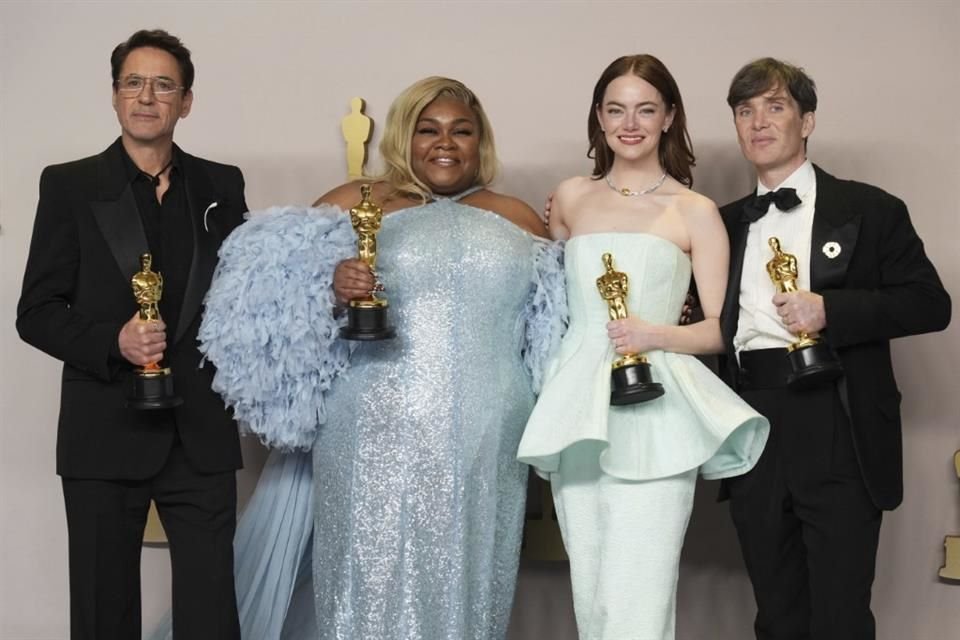 La academia reveló este miércoles que todos los ganadores de actuación del año pasado, Emma Stone, Robert Downey Jr., Cillian Murphy y Da'Vine Joy Randolph regresarán al escenario de los Óscar.