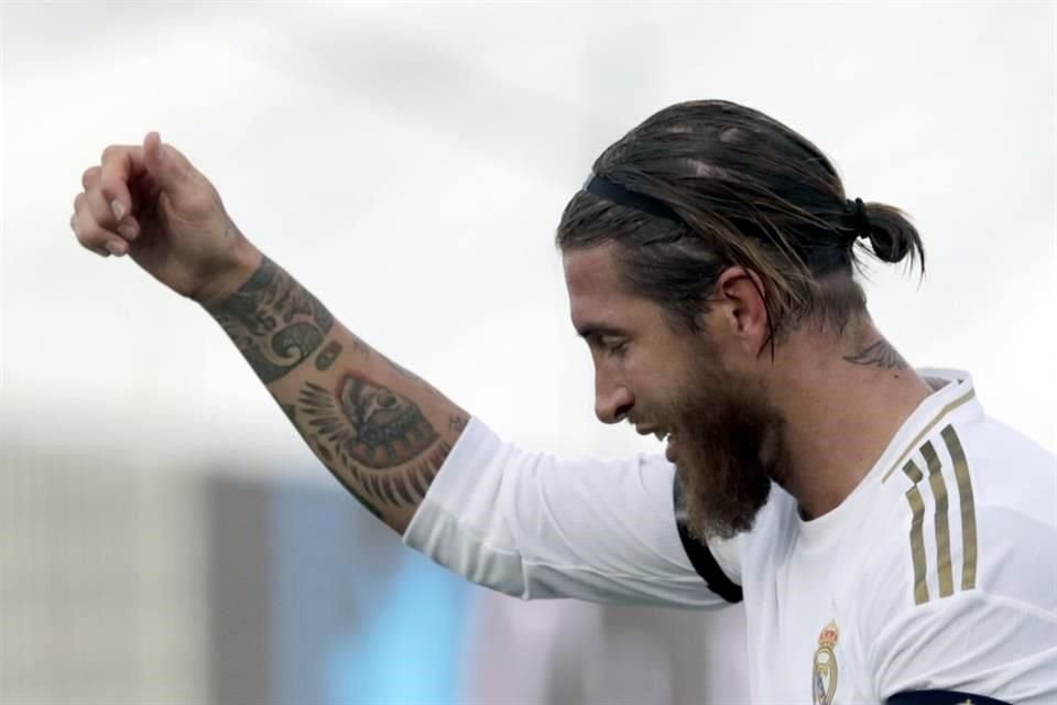 Sergio Ramos, con el Real Madrid, celebra uno de sus goles en el torneo de lia de España, ante el Eibar en 2020.