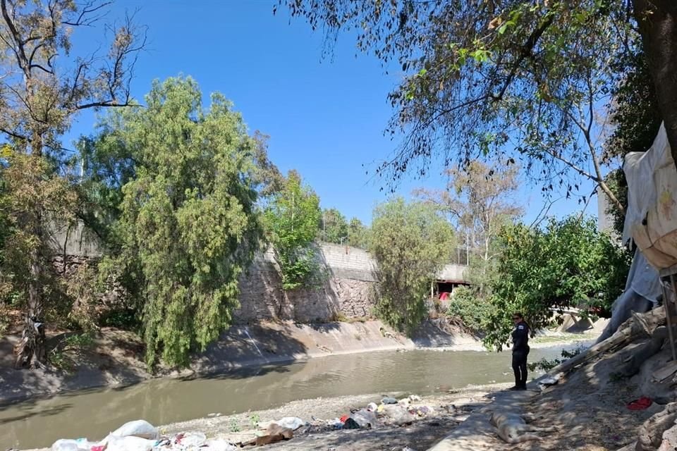 Al lugar se desplazaron familiares de las víctimas.