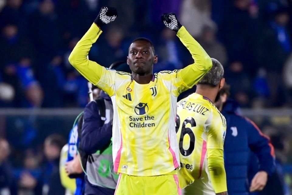 Randal Kolo Muani anotó un doblete para llevar a la victoria a la Juventus sobre el Como.