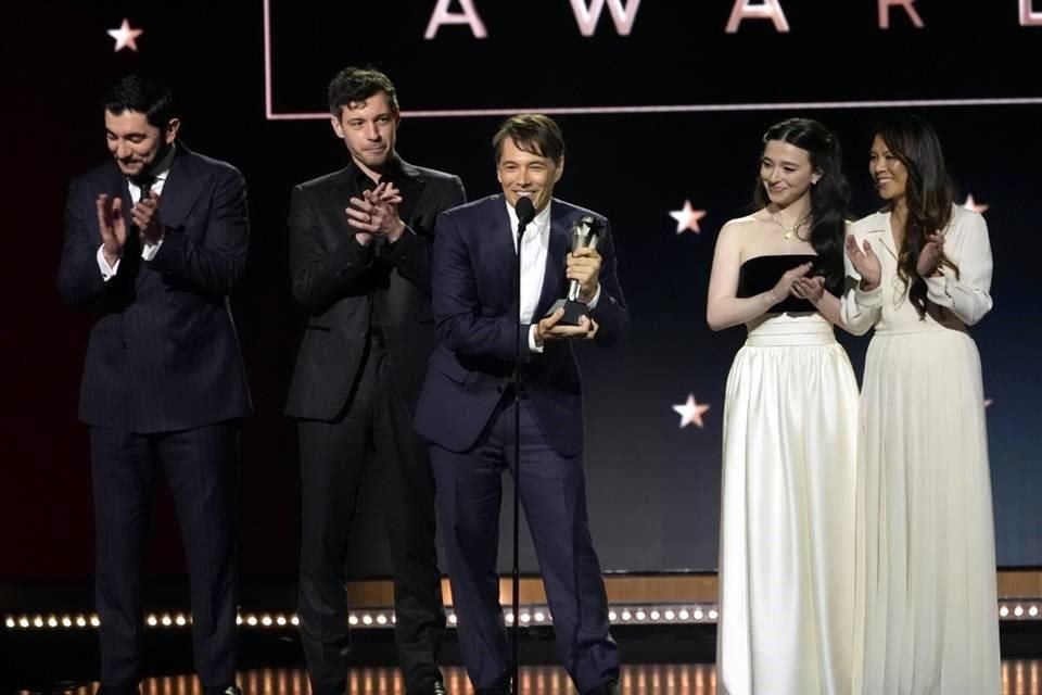 Anora ganó como Mejor Película en los Critics Choice Awards, mientras que Emilia Pérez, Wicked y La Sustancia empataron con 3 premios