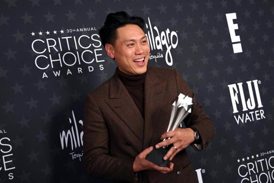 El director Jon M. Chu fue reconocido como Mejor Director por 'Wicked'.