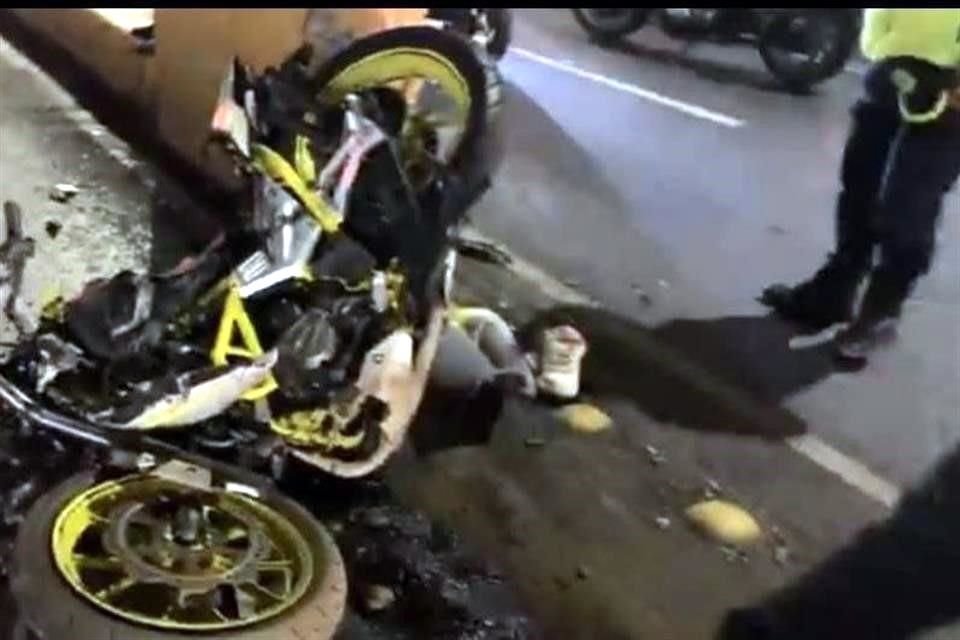 La madrugada de este sábado, en diversos puntos de la CDMX fueron atropellados tres motociclistas, que perdieron la vida.