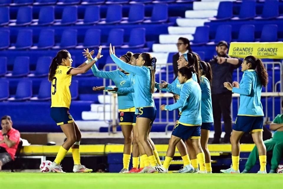 Rayadas no pudo mantener ventaja en dos ocasiones y terminó por perder 3-2 en su visita al América, viendo frenada una racha de 4 juegos sin derrota, a unos días del Clásico Regio Femenil.