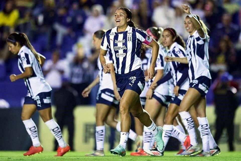 Rayadas no pudo mantener ventaja en dos ocasiones y terminó por perder 3-2 en su visita al América, viendo frenada una racha de 4 juegos sin derrota, a unos días del Clásico Regio Femenil.