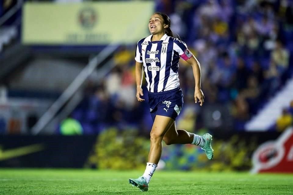 Rayadas no pudo mantener ventaja en dos ocasiones y terminó por perder 3-2 en su visita al América, viendo frenada una racha de 4 juegos sin derrota, a unos días del Clásico Regio Femenil.