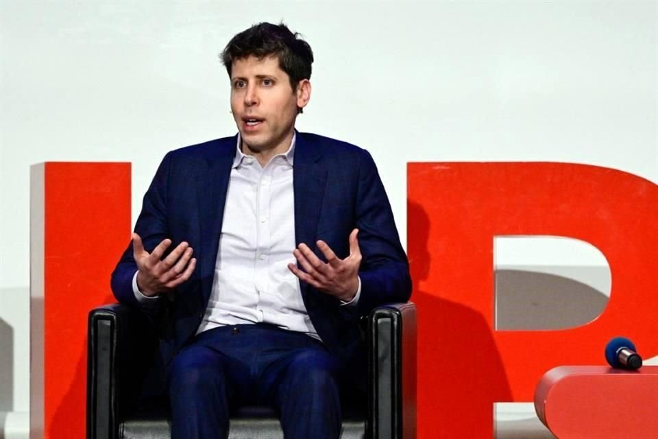 Sam Altman, el jefe de OpenAI, se encuentra en la cumbre de IA en París tratando de recaudar fondos para transformar la startup en una empresa con fines lucrativos.