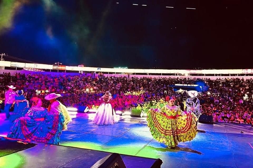 Prepara Iguala festejos del Día de la Bandera