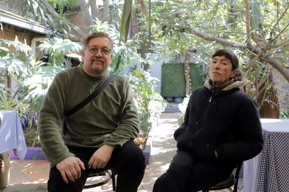 La dupla conformada por Leyson Ponce y Carmen Werner presentará la pieza  'La noche y la luna' en el Centro Cultural Los Talleres este fin de semana.