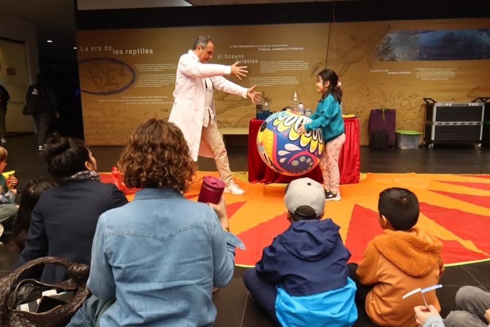 Inauguración del área infantil del Universum museo de la ciencia.