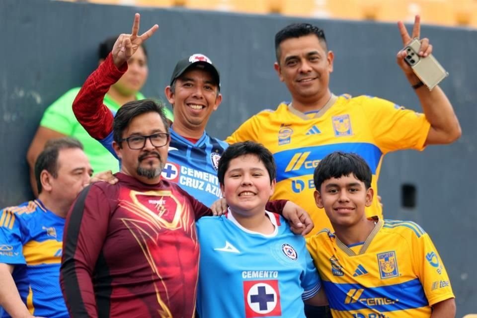 La amistad golea a la rivalidad.