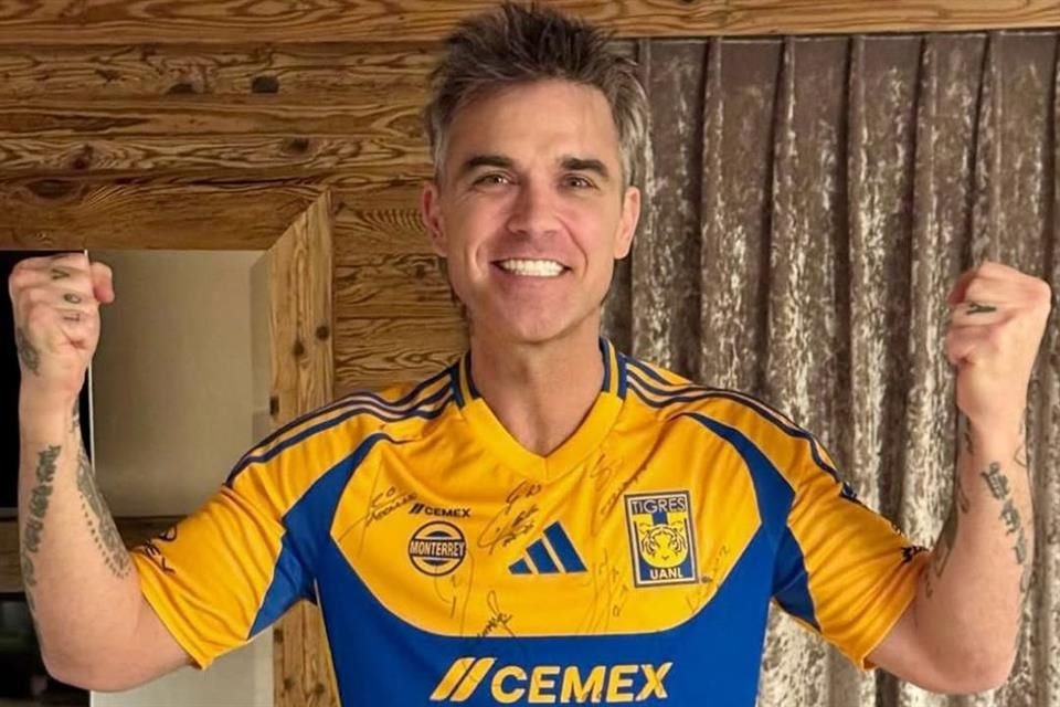 El cantante Robbie Williams se puso la camiseta de Tigres en colaboración con Diamond Films por su película biográfica 'Better Man'.