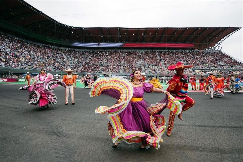 El Gran Premio de la CDMX deslumbró con su desfile de apertura donde se mostró gran parte de la cultura mexicana.