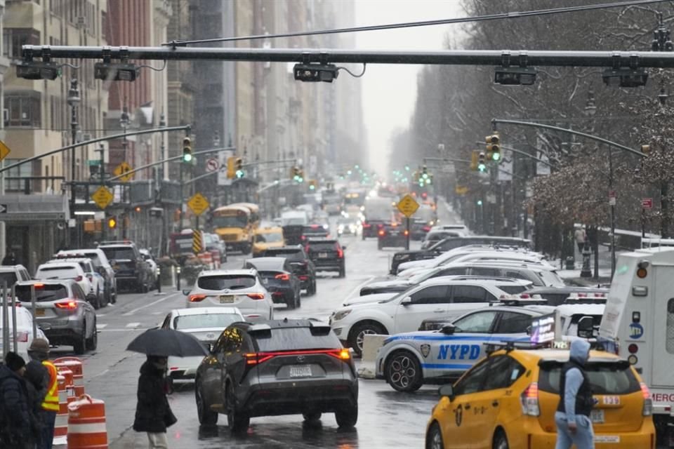 Vista del tráfico en Manhattan en la ciudad de Nueva York el 6 de enero del 2025.