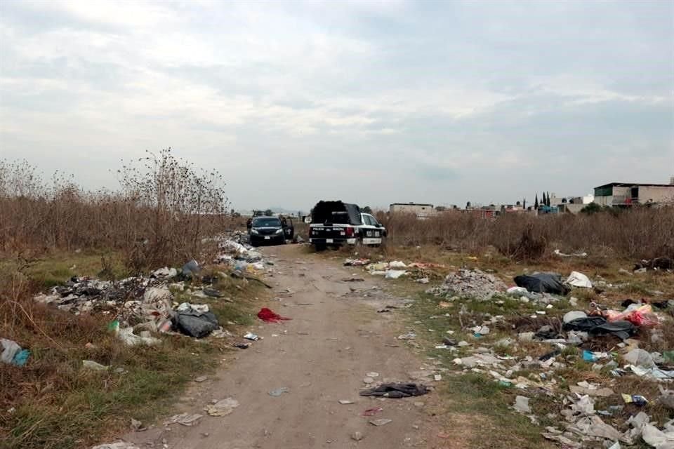 Un hombre fue hallado muerto en un tiradero de basura del Municipio de Tultitlán.