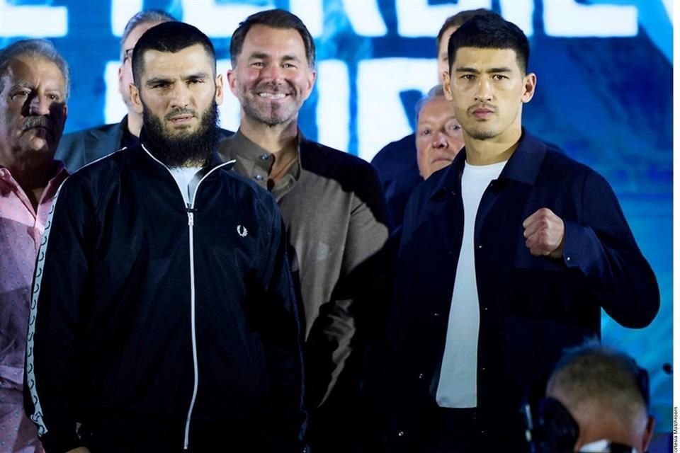 Bivol enfrenta a Beterbiev el sábado.