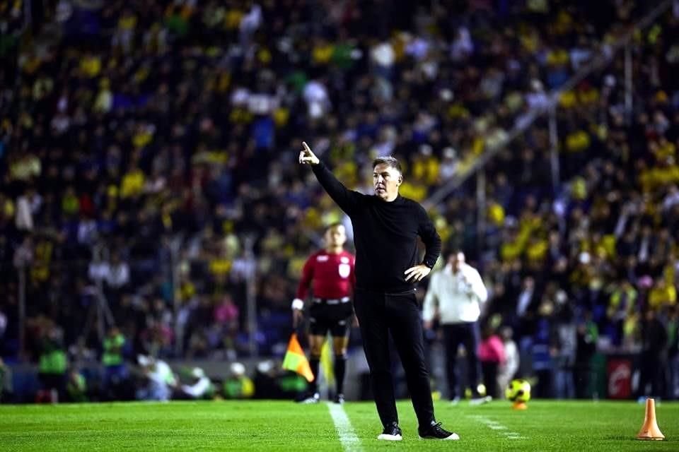 Eduardo Berizzo aplaudió la adaptación de James Rodríguez al equipo y su actuación ante el América.