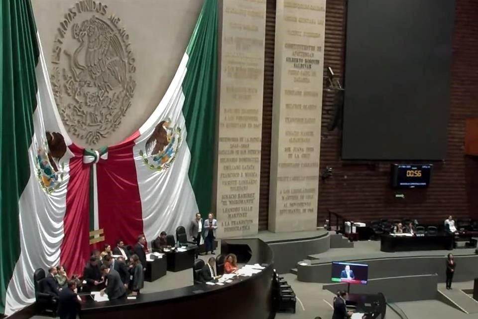 Morena y aliados avalaron, en lo general, en San Lázaro paquete de leyes que reglamenta preponderancia de empresas del Estado, CFE y Pemex.