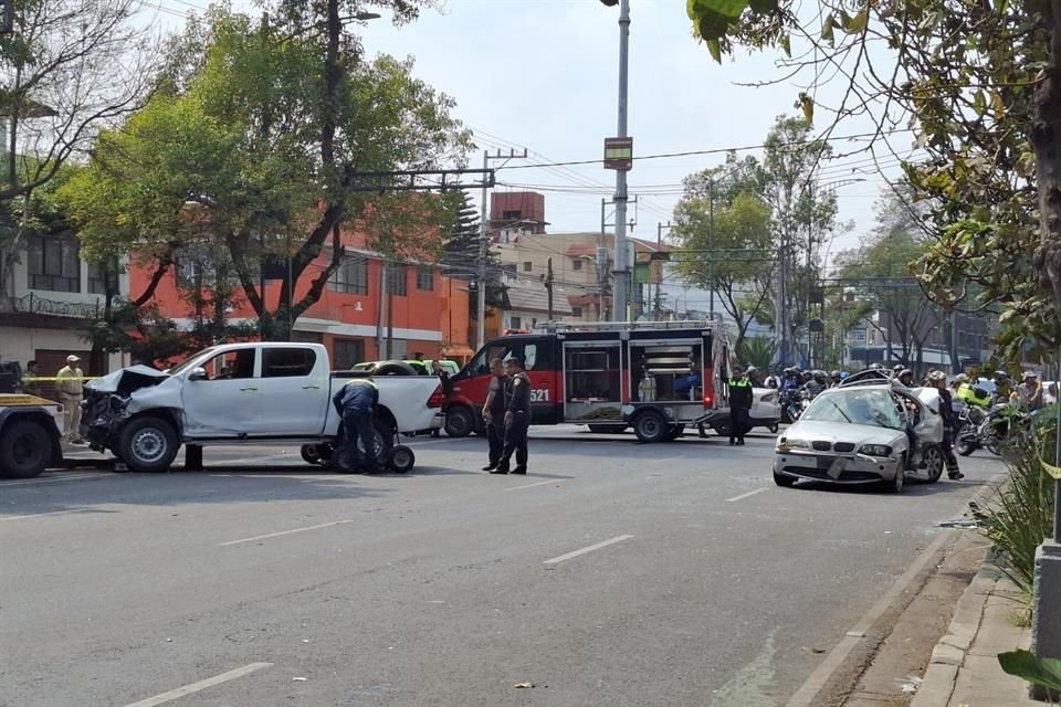 El percance automovilístico ocurrió en Eje 6 Sur Trabajadores Sociales y Mecanógrafos.