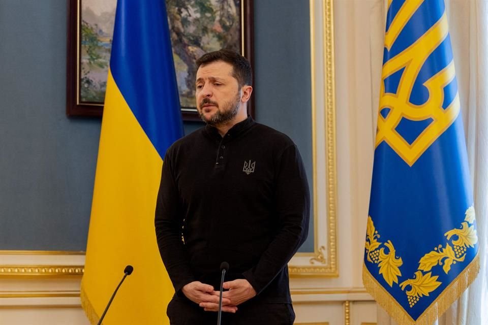 El Mandatario Volodymyr Zelensky dijo estar dispuesto a dejar la Presidencia a cambio de que Ucrania entre en la OTAN.